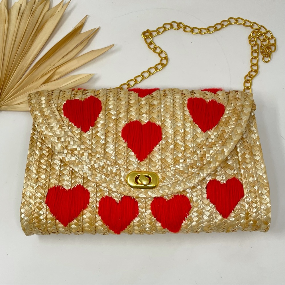 Heart Straw Clutch